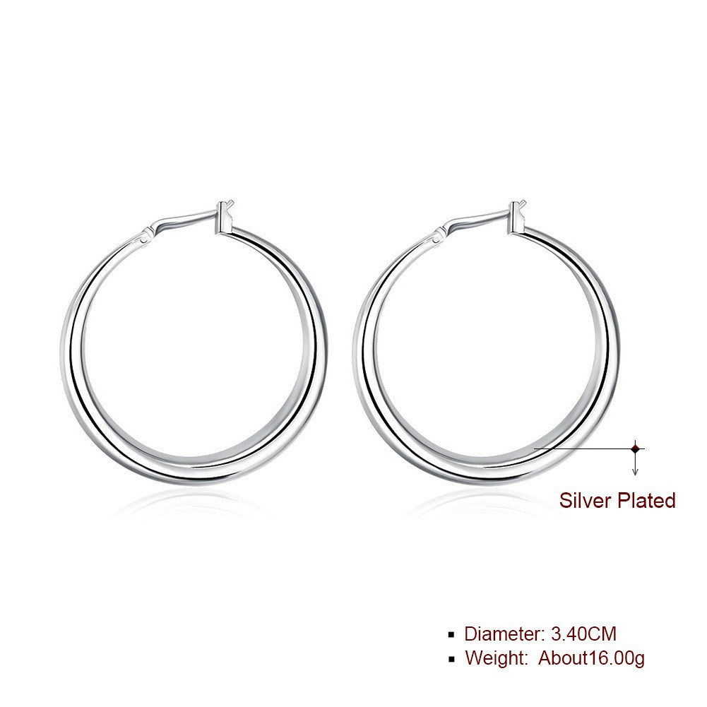 Round plain silver earrings